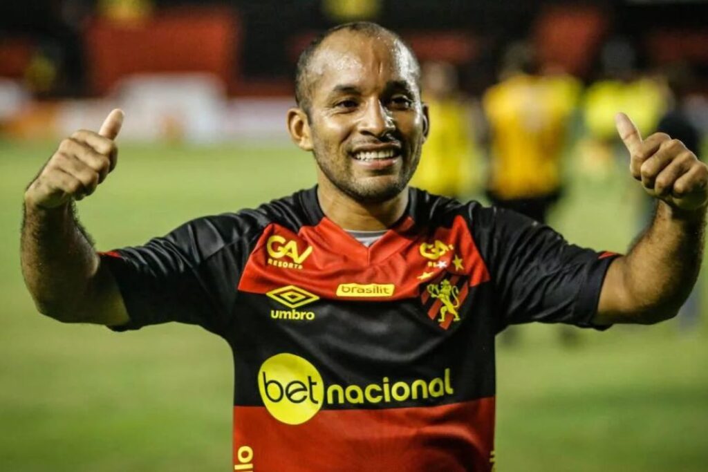 Edinho chegou no Sport em 2022. | Foto: Rafael Bandeira/SCR